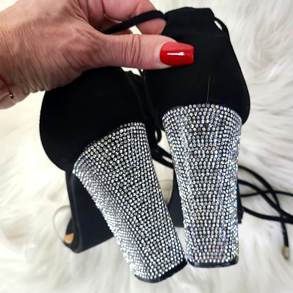 Sexy High Heel Sandals Size 10 White Crystal Embellished Block Heel Ankle Tie - Picture 4 of 7